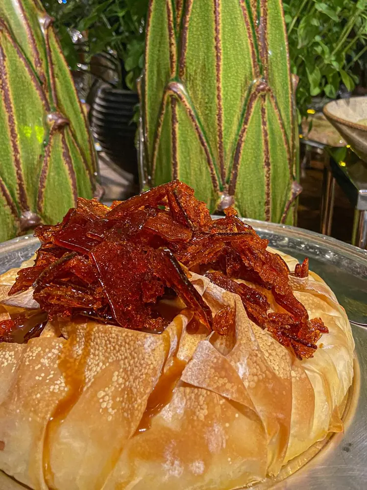 Brie folhado com caramelo